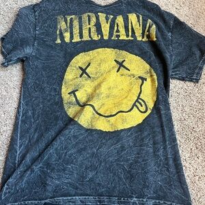 NIRVANA Black and Yellow Smiley Face Short Sleeve Tee